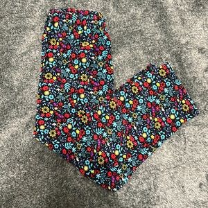 LulaRoe Calf Length Leggings